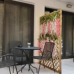 Km Luxury Apart Downtown